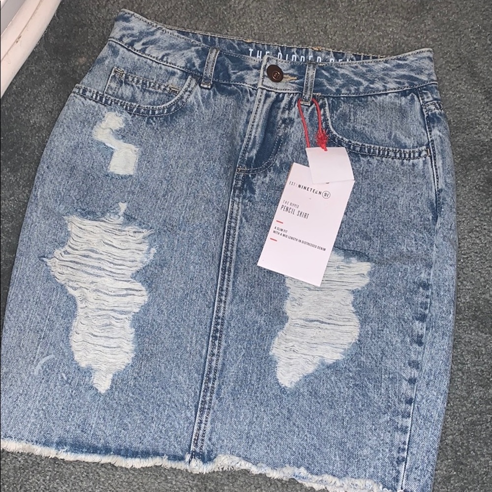 Ripped Jean Pencil Skirt ✏️